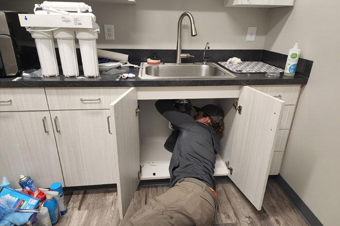 iletişim Evrensel Usta Sıhhi Tesisatçı